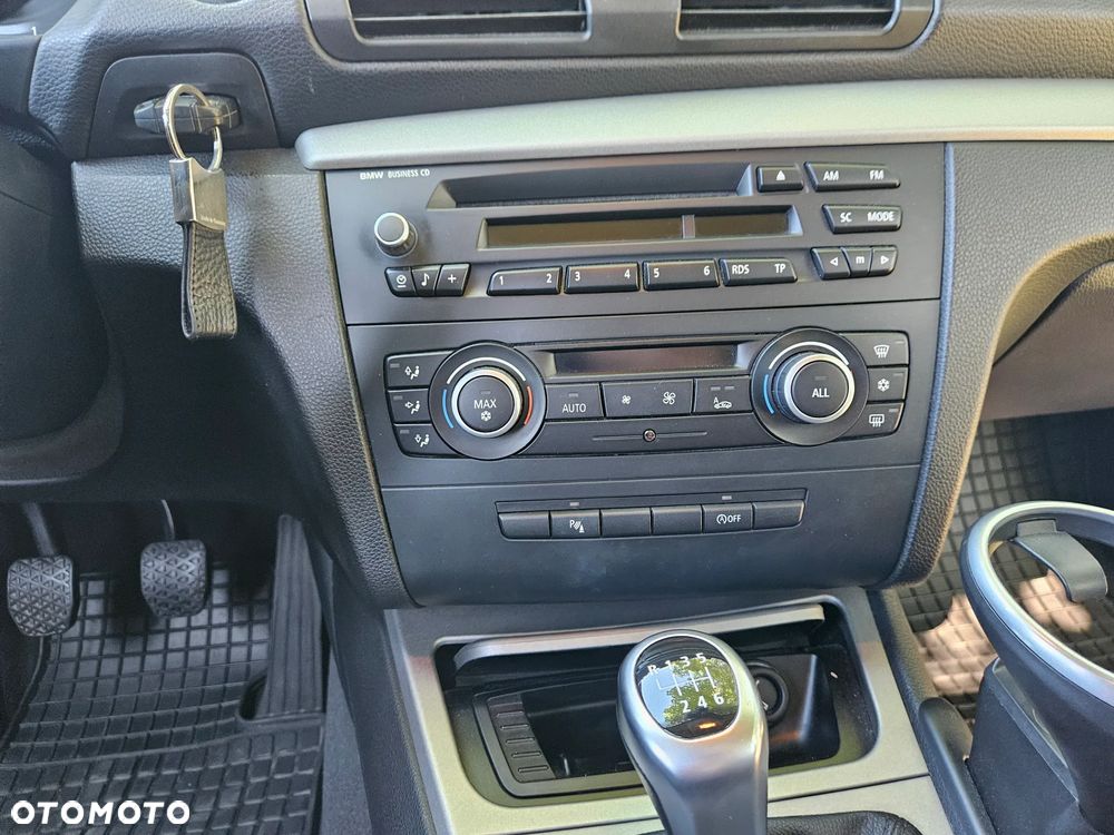 BMW Seria 1 - 25