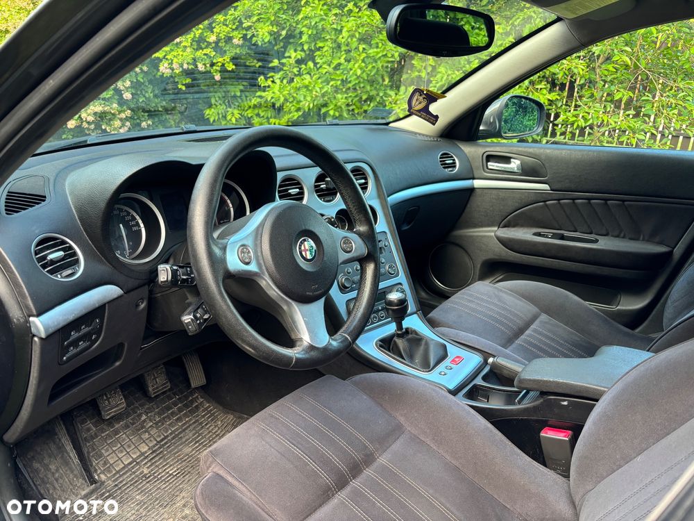 Alfa Romeo 159 1.9 JTDM 16V DPF Distinctive - 13