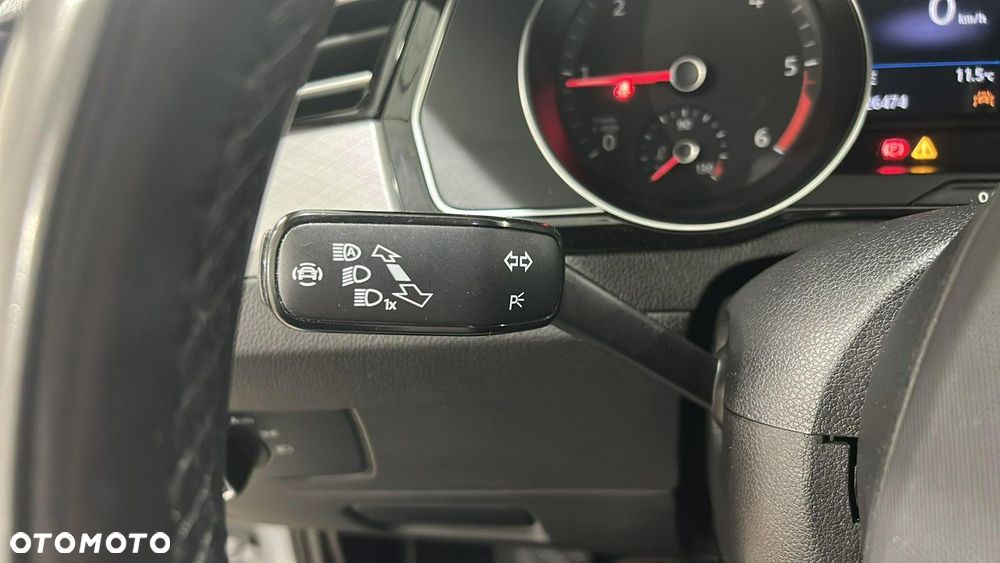 Volkswagen Passat 2.0 TDI EVO Business DSG - 25