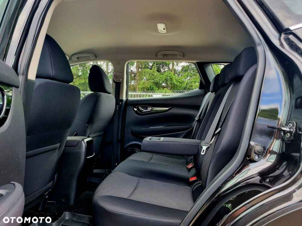 Nissan Qashqai 1.2 DIG-T Tekna EU6 - 10