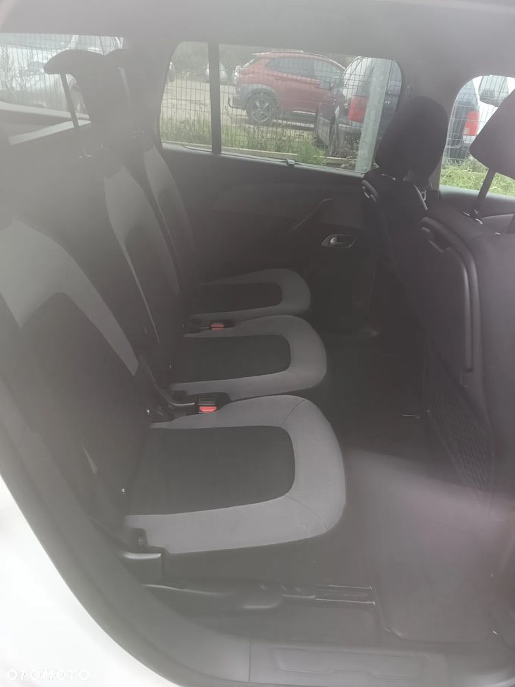 Citroën C4 Picasso - 15