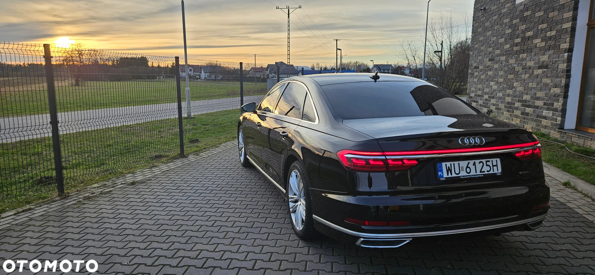 Audi A8 - 4