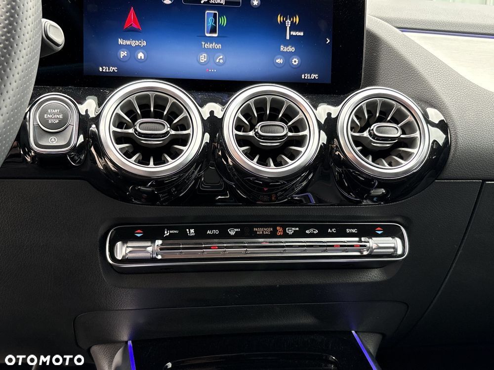 Mercedes-Benz GLA 200 mHEV AMG Line 7G-DCT - 18