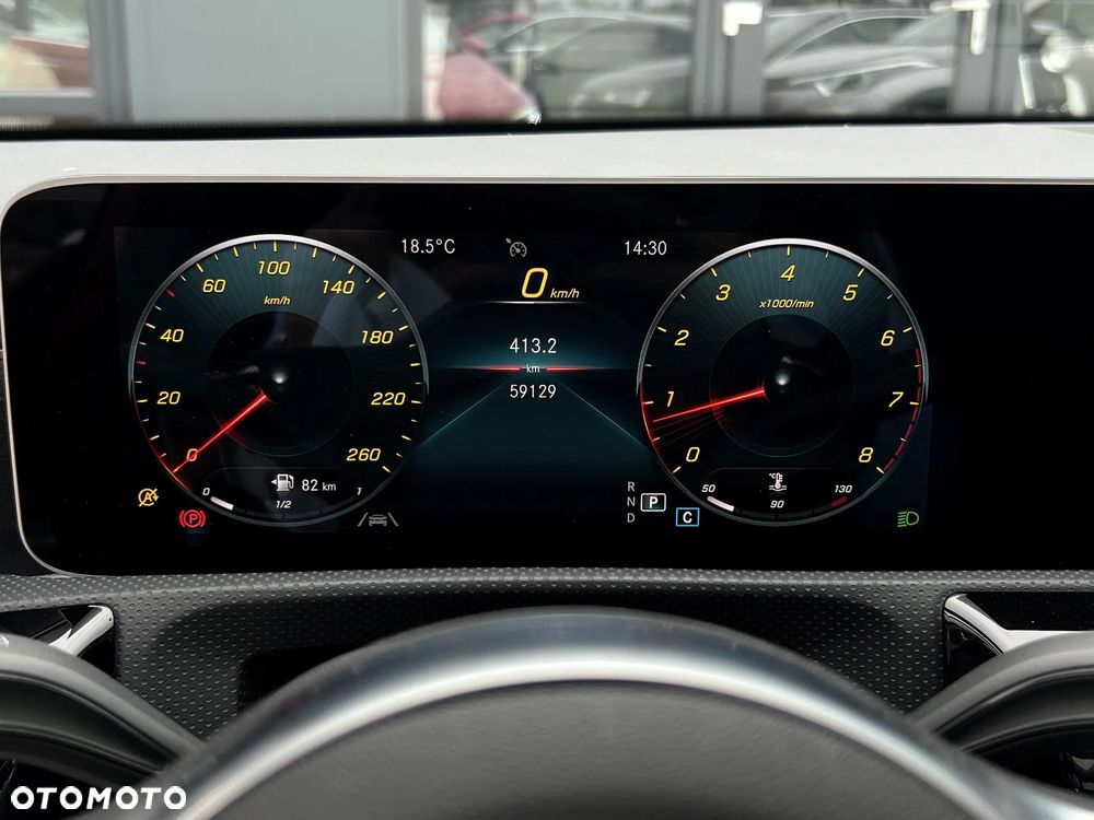 Mercedes-Benz Klasa A 220 4-Matic AMG Line 7G-DCT - 34