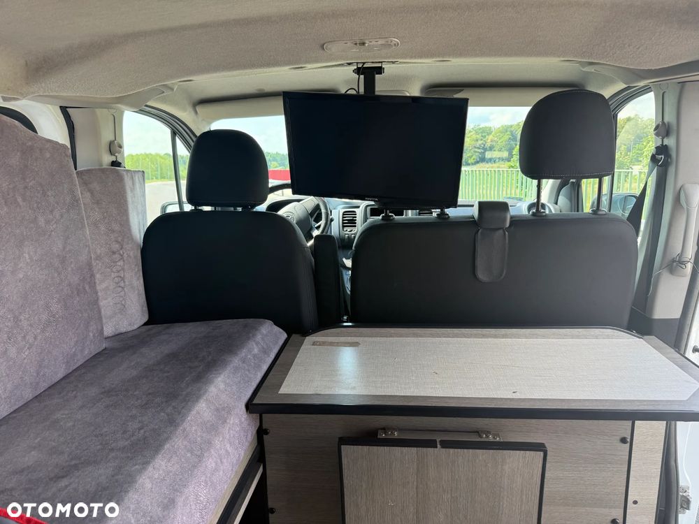 Opel Vivaro - 6