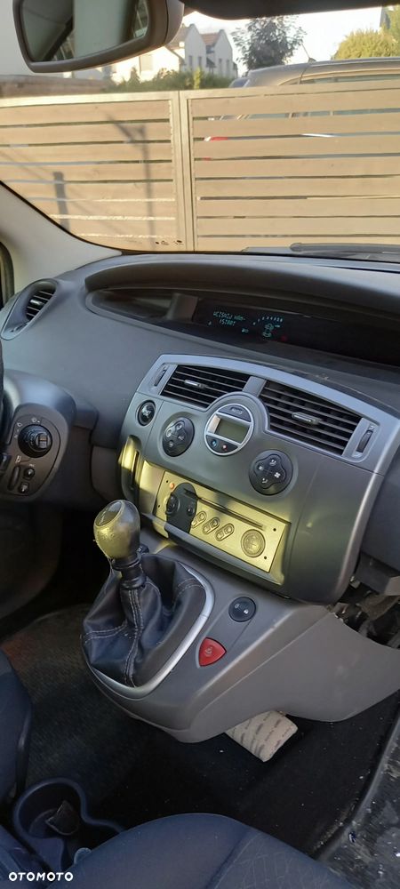 Renault Scenic 2.0 16V Luxe Dynamique - 14