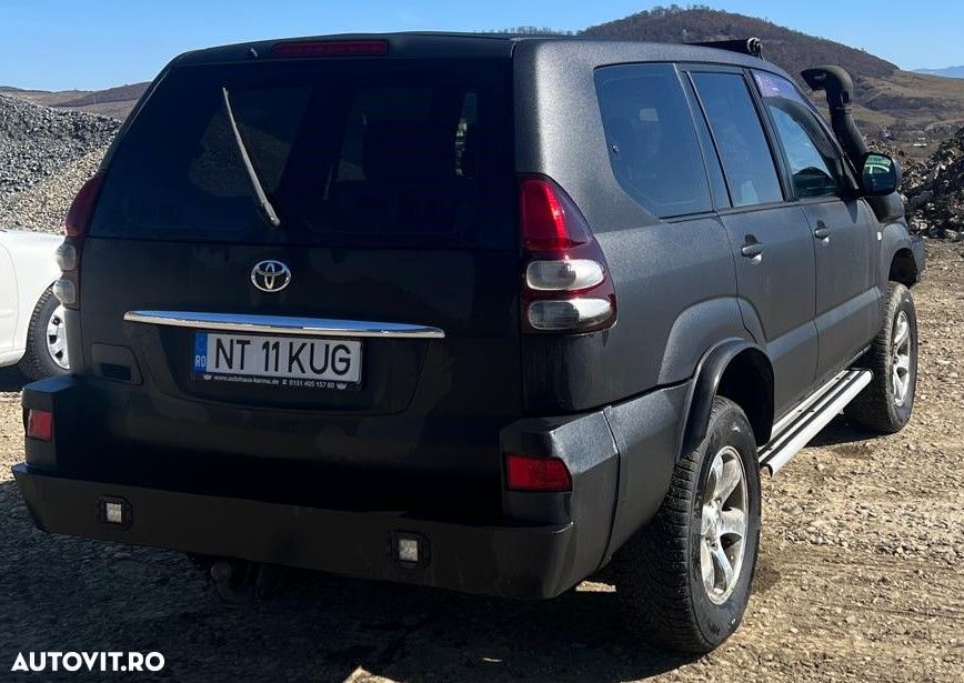 Toyota Land Cruiser 3.0 TD-4D VX - 9