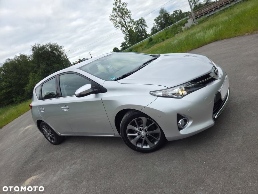 Toyota Auris 1.6 Valvematic Life - 2