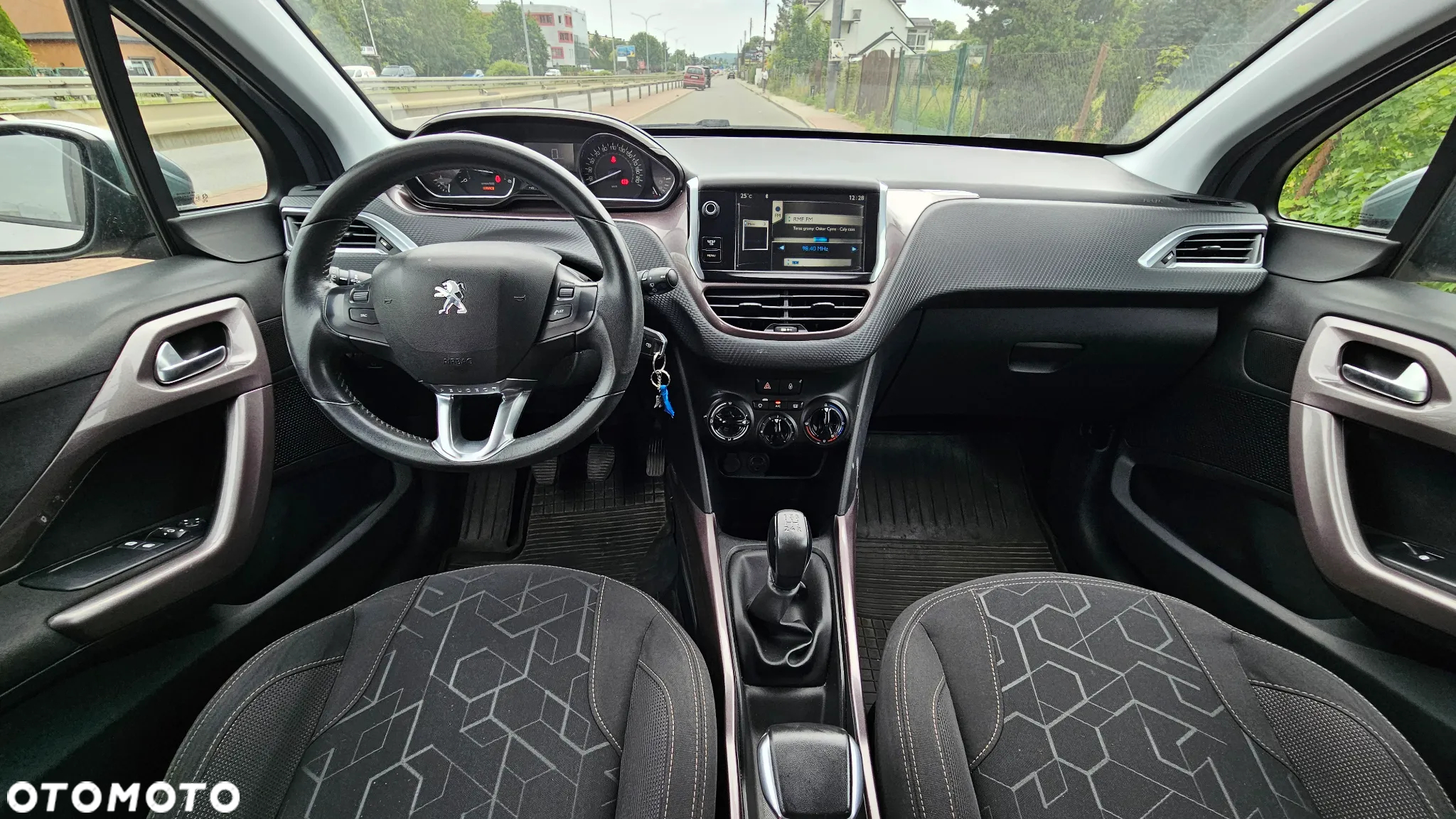 Peugeot 2008 1.4 HDi Active - 10