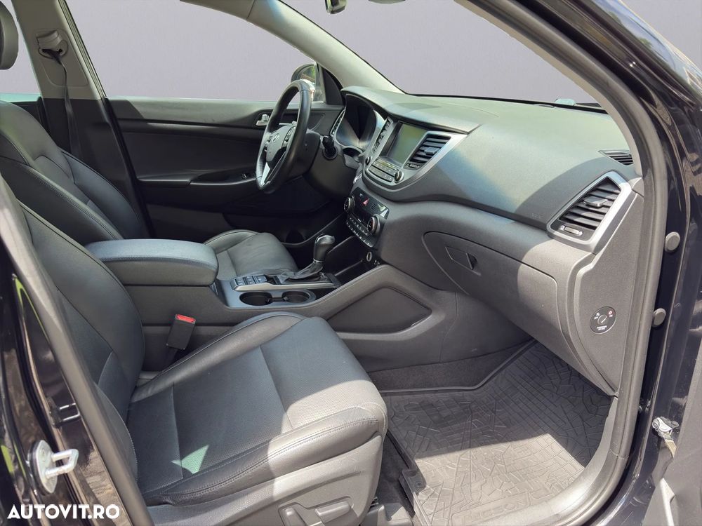 Hyundai Tucson 2.0 CRDI 4WD 6AT Premium+ - 10