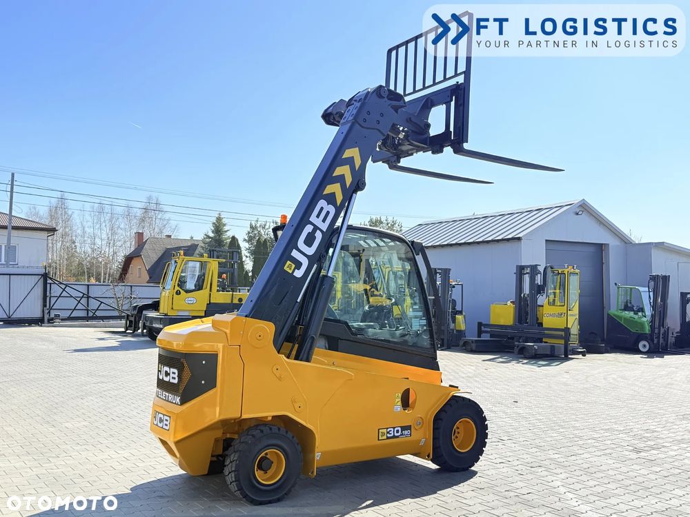 JCB WÓZEK TELESKOPOWY JCB TLT30D / KABINA / 2022 ROK / TYLKO 3446 MOTOGODZIN / PRZESUW BOCZNY / NOWE OPONY - 35