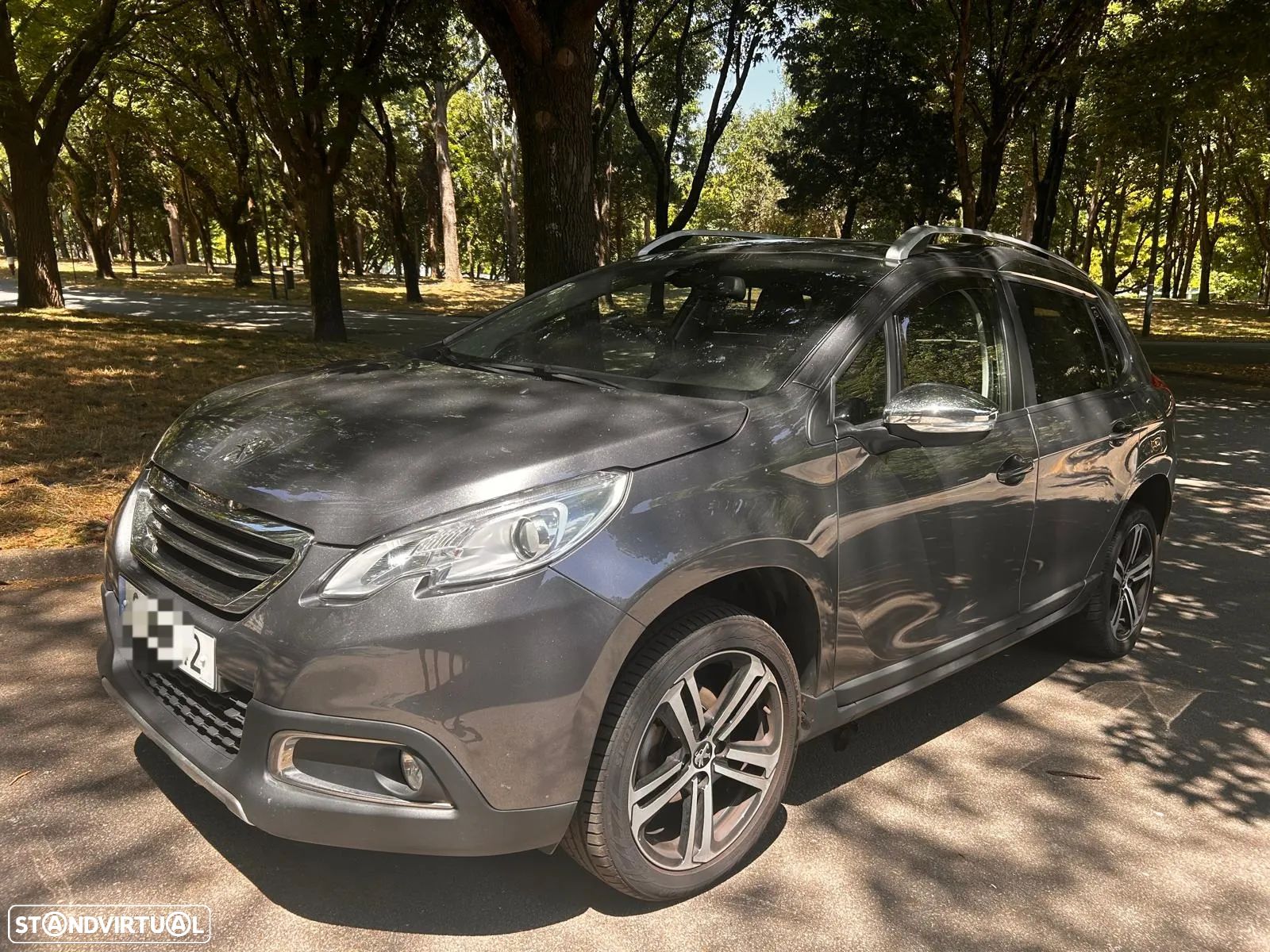 Peugeot 2008 1.6 BlueHDi Style - 1