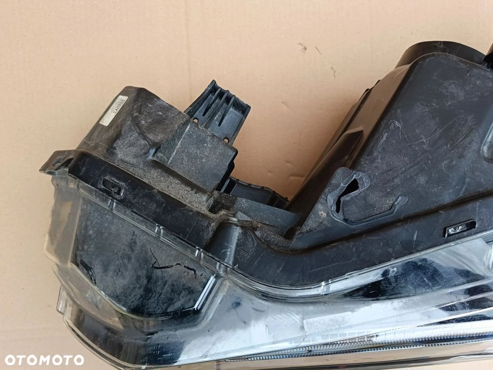 Full Led przedni lewy Nissan Leaf II 2 lampa 260605SH5B reflektor - 3