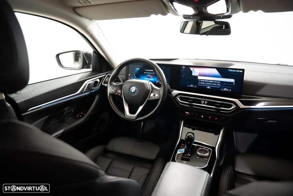 BMW i4 eDrive40 - 10