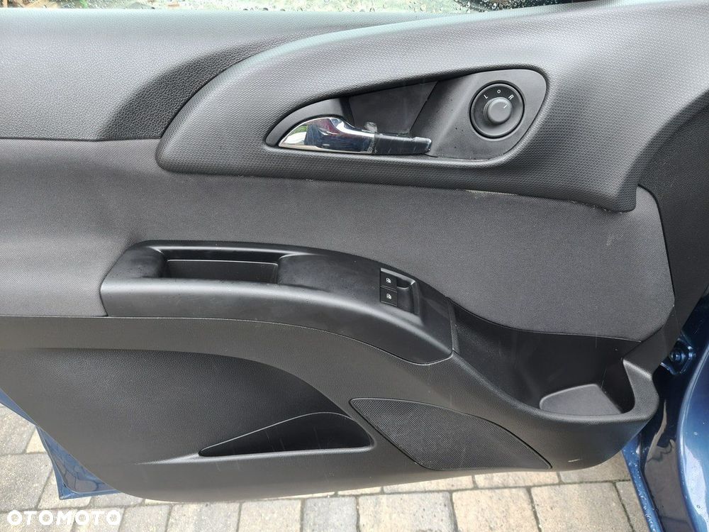 Opel Meriva 1.4 drive - 16