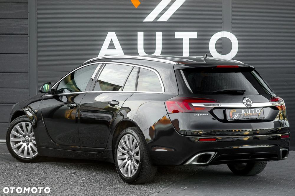 Opel Insignia 2.8 T V6 OPC - 12
