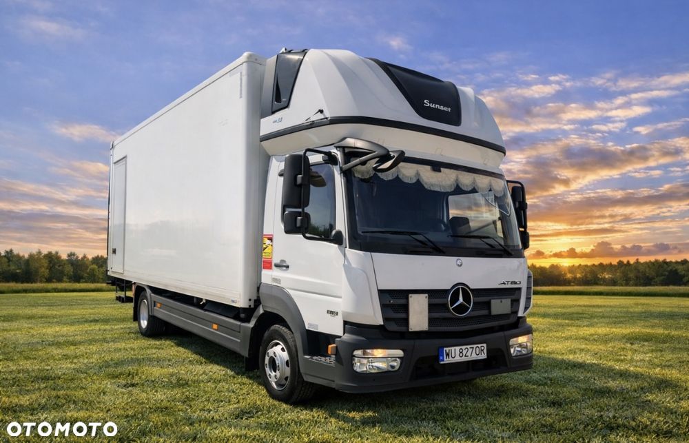 Mercedes-Benz ATEGO 818 / DMC 7.499kg / Euro 6 / Automat / Sypialka / Webasto / Klima / Izoterma + Winda - 1