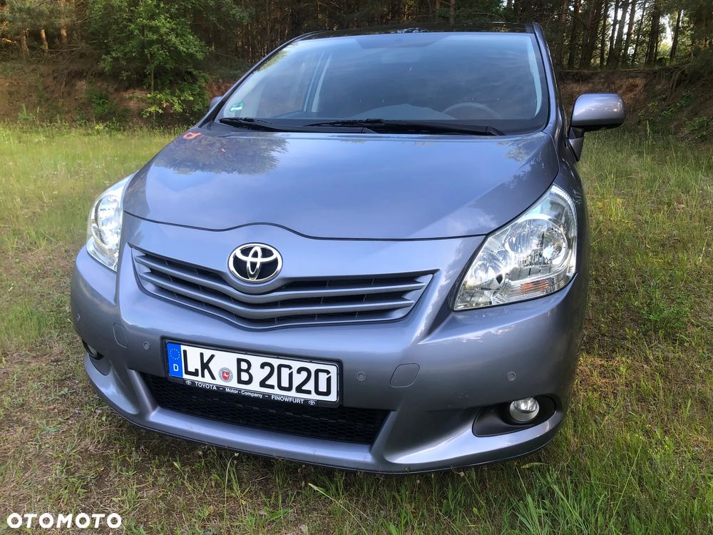 Toyota Verso 1.8 5-Sitzer Life - 3