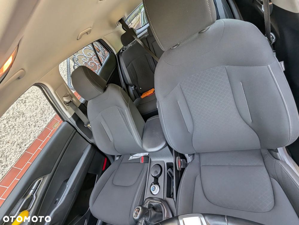 Kia Sportage 1.6 T-GDI M 2WD - 5