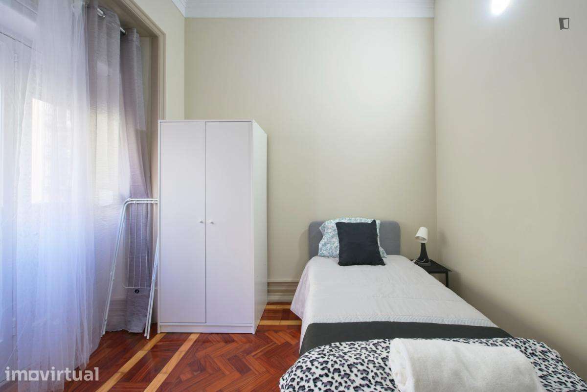 Quarto - localizado em Saldanha Lisbon - Grande imagem: 5/53