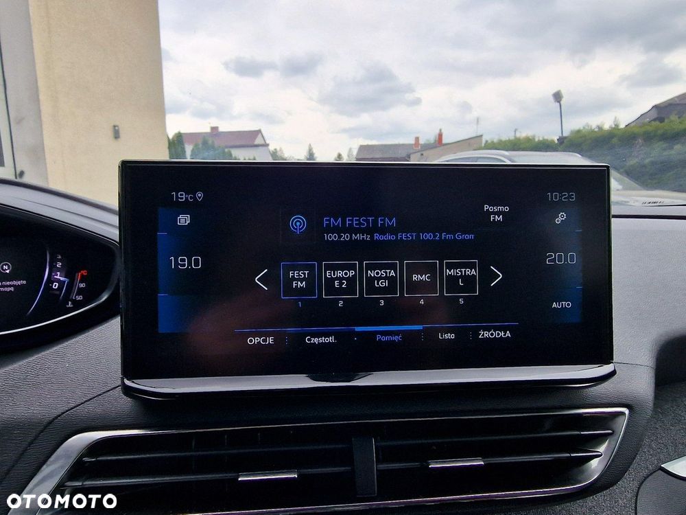 Peugeot 3008 1.5 BlueHDi Allure S&S EAT8 - 28