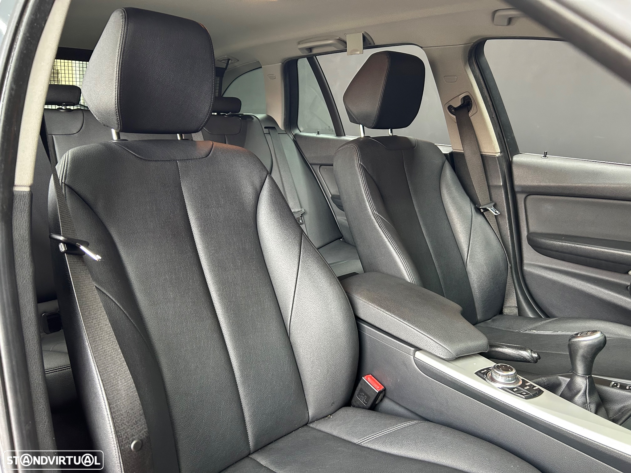 BMW 318 d Touring Navigation - 12