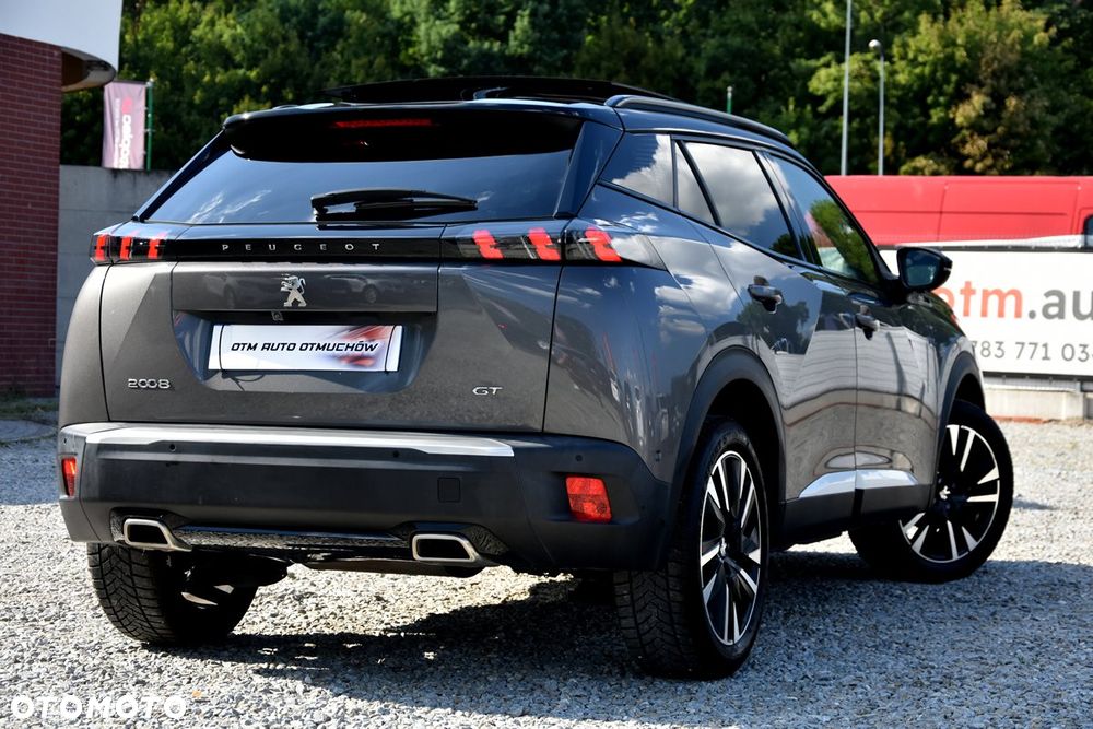 Peugeot 2008 PureTech 130 EAT8 GT - 12