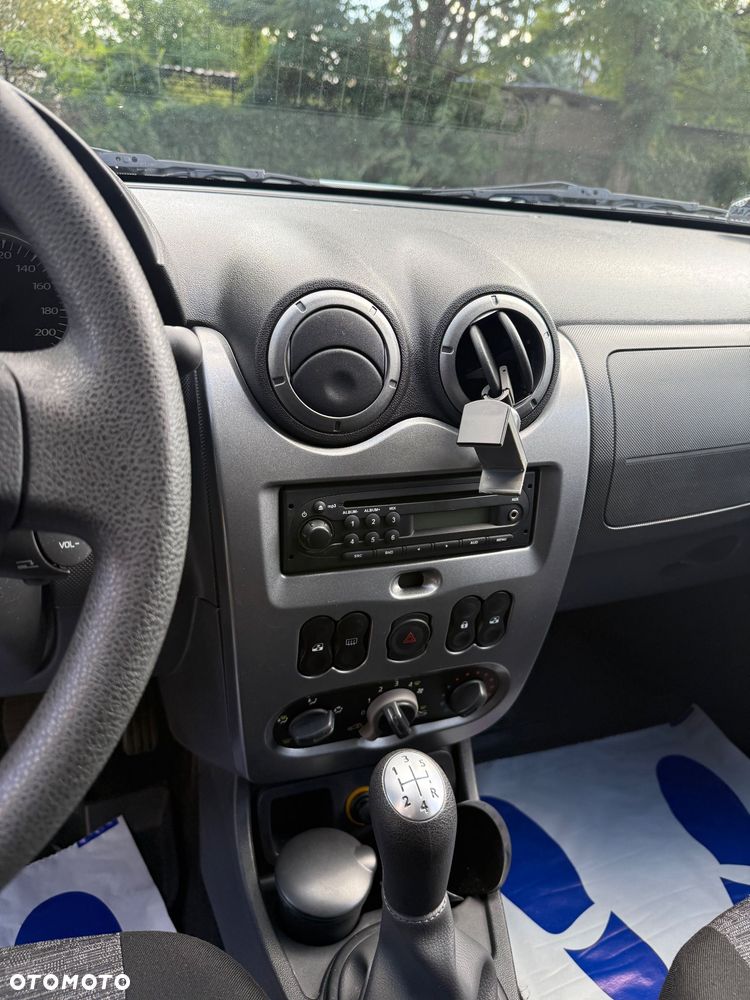 Dacia Duster 1.6 - 11
