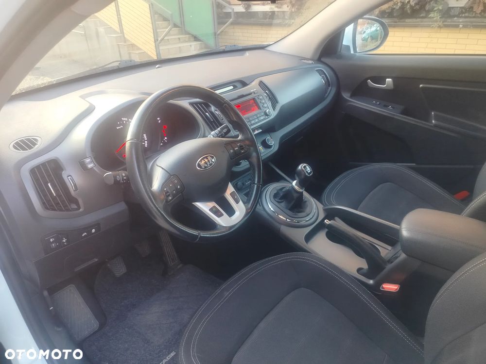 Kia Sportage - 11