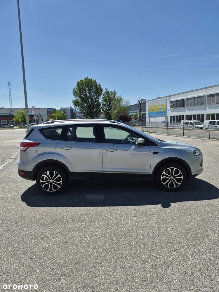 Ford Kuga - 11