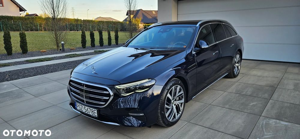 Mercedes-Benz Klasa E 300 PHEV Exclusive 9G-Tronic - 2