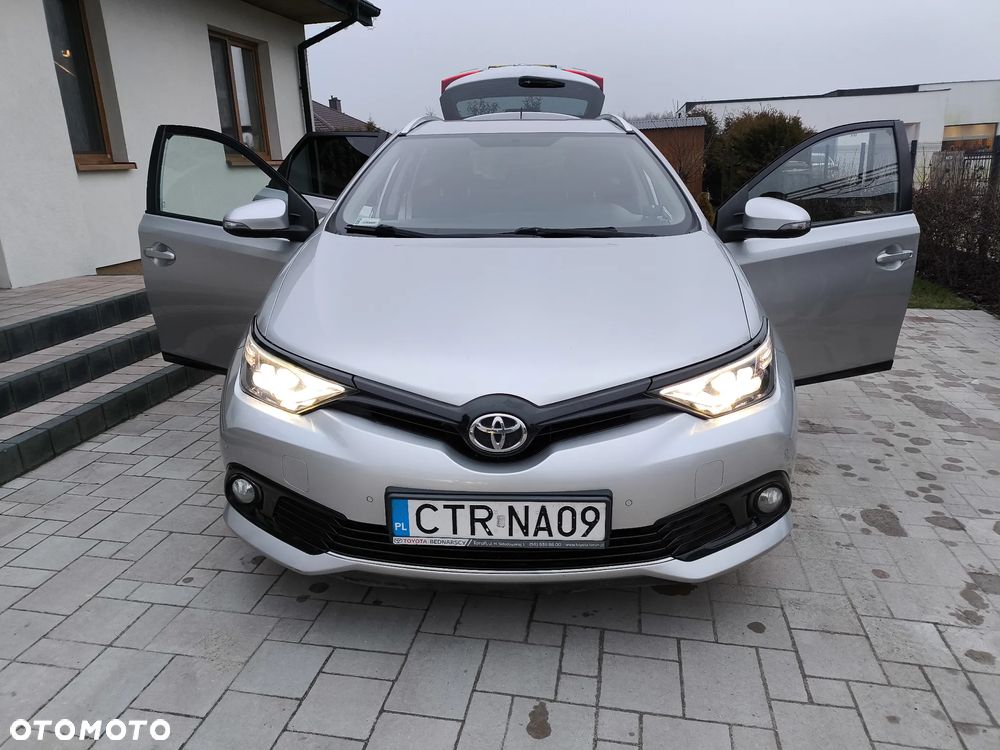 Toyota Auris 1.6 Comfort - 2