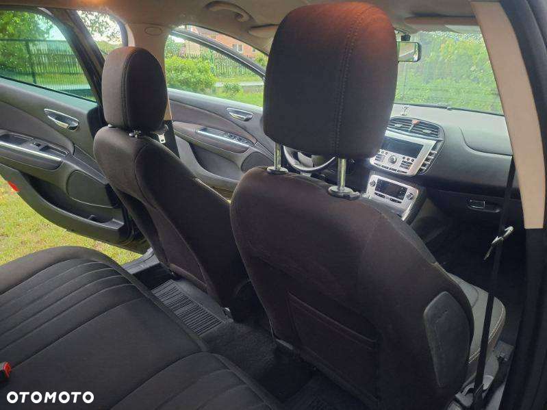 Lancia Delta 1.4 MultiAir Oro S&S - 14