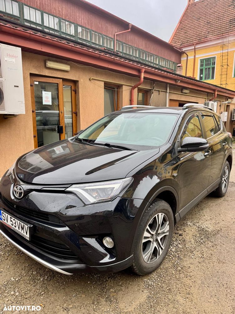 Toyota RAV4 2.0 D-4D 4x2 Start-Stop Executive - 4