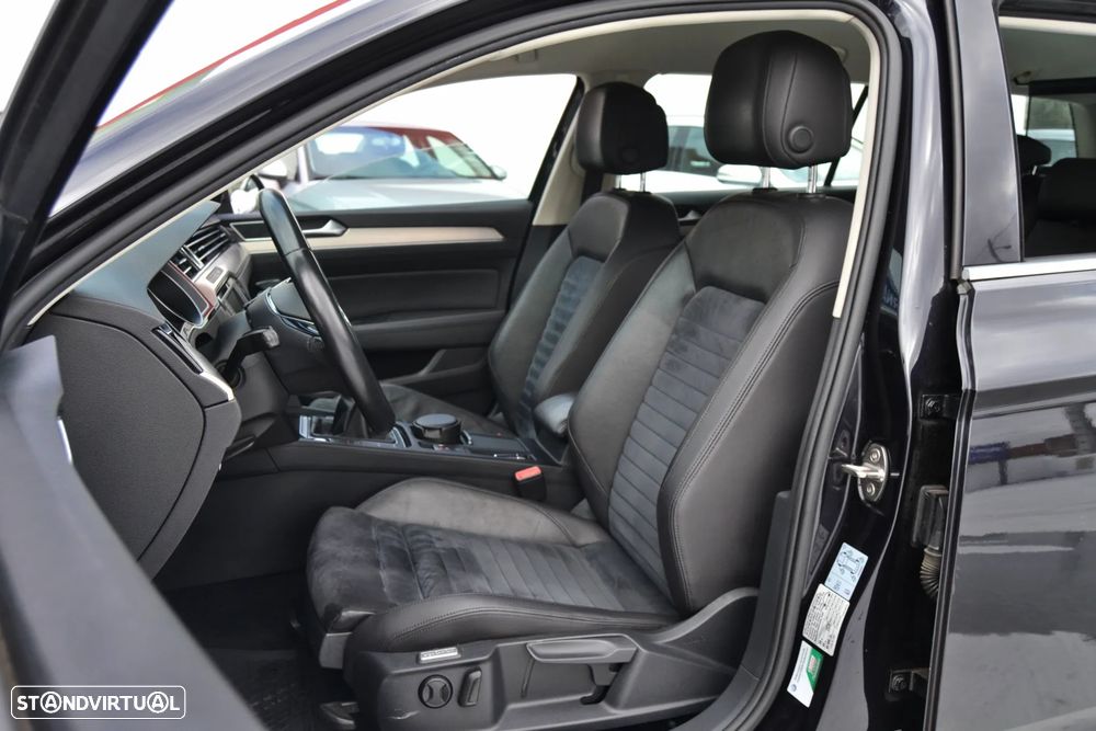 VW Passat Variant 2.0 TDI Highline - 18