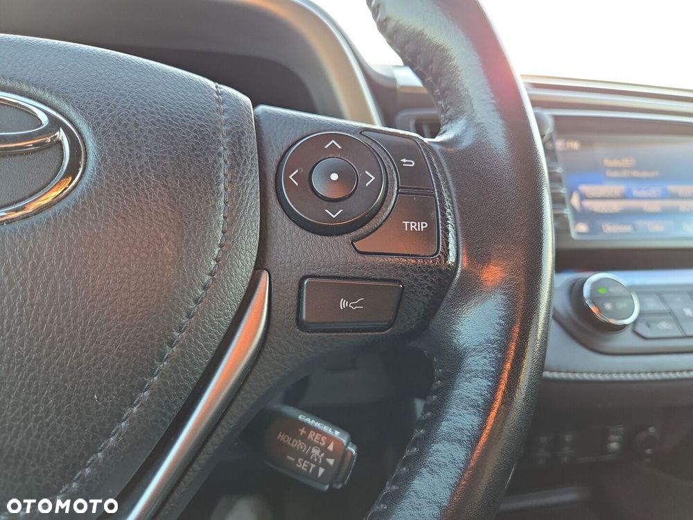 Toyota RAV4 Hybrid Prestige 4x4 - 23
