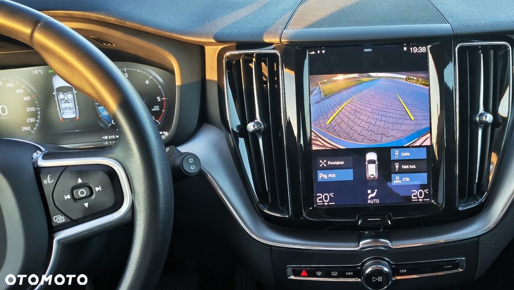 Volvo XC 60 - 18