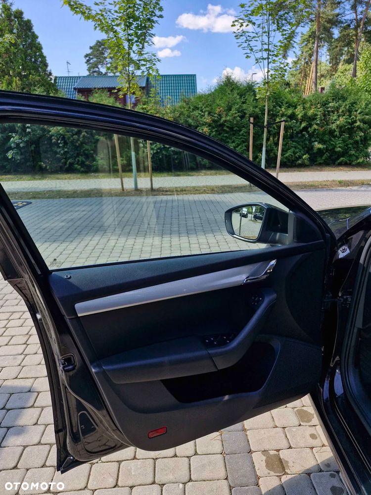 Skoda Octavia 1.6 TDI Elegance - 14