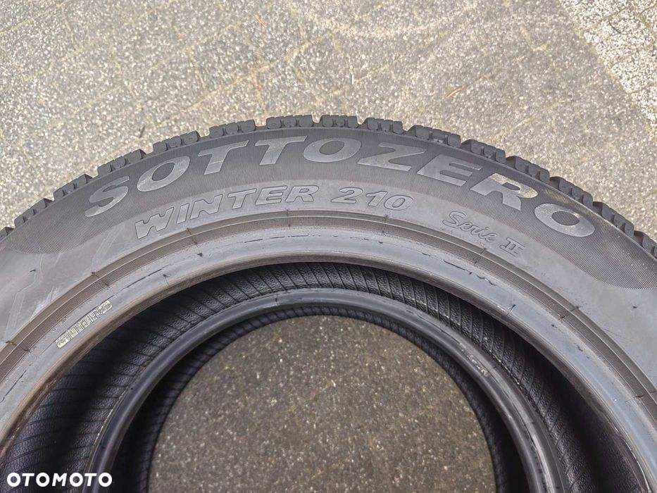 205/55R17 91H pirelli Winter Sottozero 210 Serii II para zima PZ32 - 7