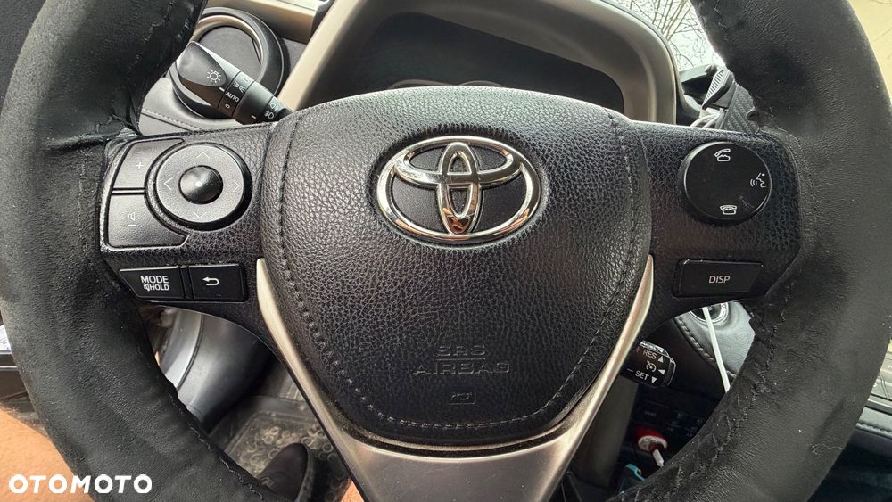 Toyota RAV4 2.0 D-4D Active - 15