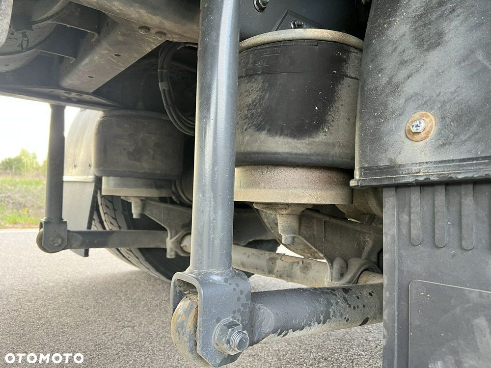 DAF LF 320 Kontener Sprowadzony Euro 6 Winda - 19