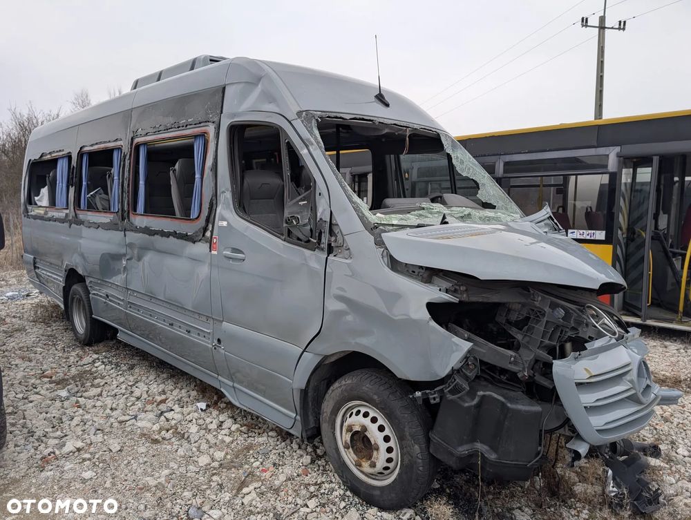Mercedes-Benz Sprinter 519 - 1