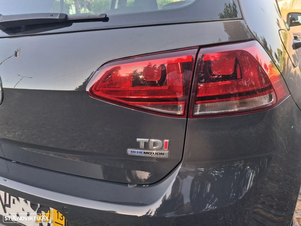 VW Golf 1.6 TDi Highline - 5