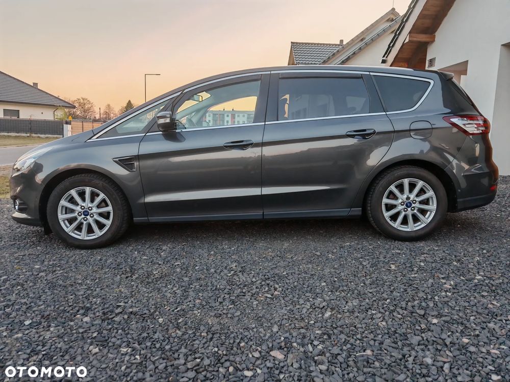 Ford S-Max 2.0 TDCi Titanium PowerShift - 7