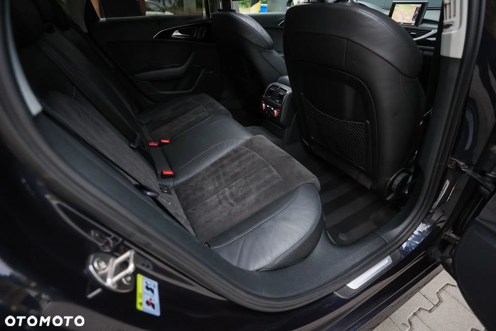 Audi A6 Avant 2.0 TDI Ultra S tronic - 24
