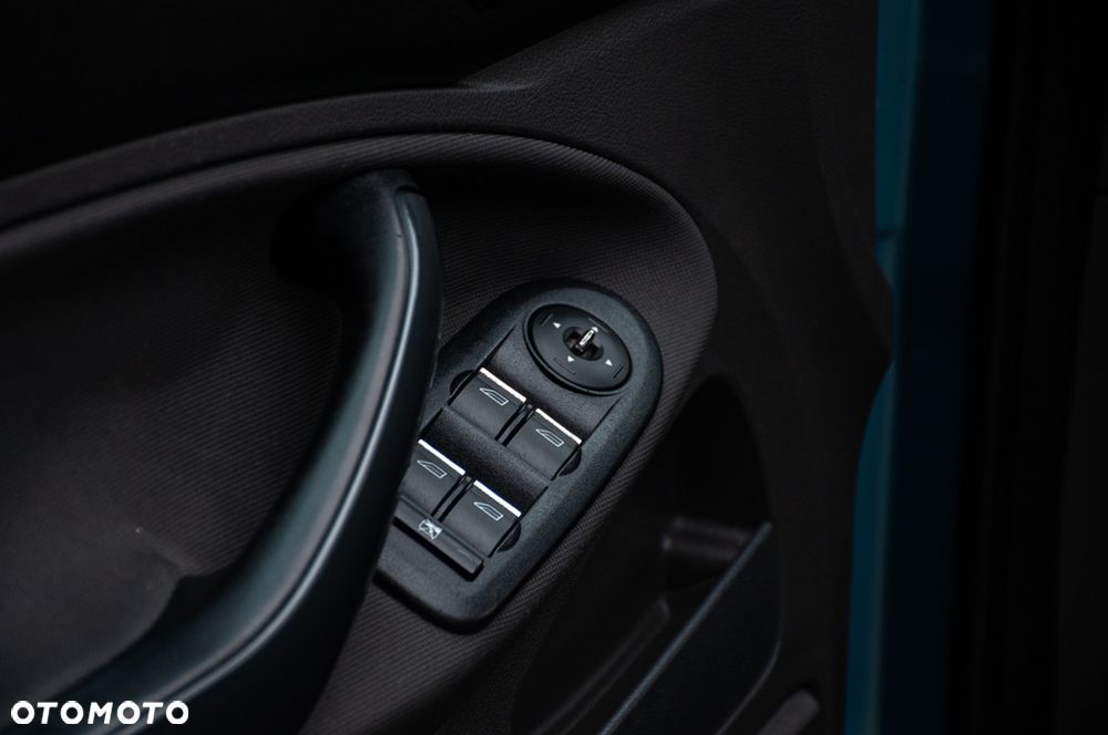 Ford C-MAX 2.0 TDCi DPF Titanium - 33