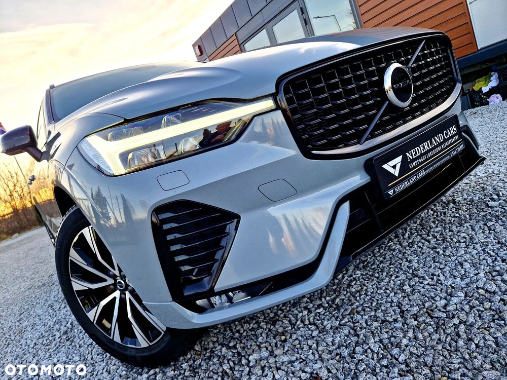 Volvo XC 60 B4 D AWD Plus Dark - 29
