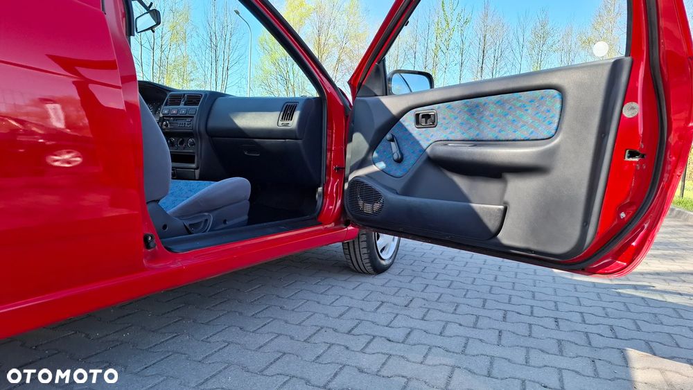 Nissan Almera 1.4 S - 23