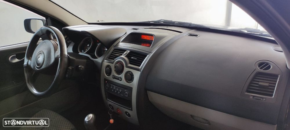 Renault Mégane Break 1.5 dCi Dynamique - 8