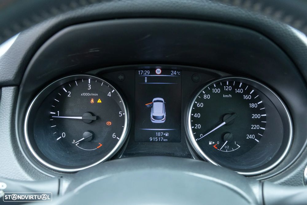 Nissan Qashqai 1.5 dCi N-Connecta - 20